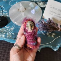 Conjuring Crone - OOAK Clay Poppet with Fabric Pouch 